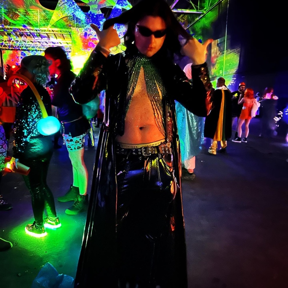 Goth Matrix-Styled Latex Rave Overcoat - Picture 3 of 3